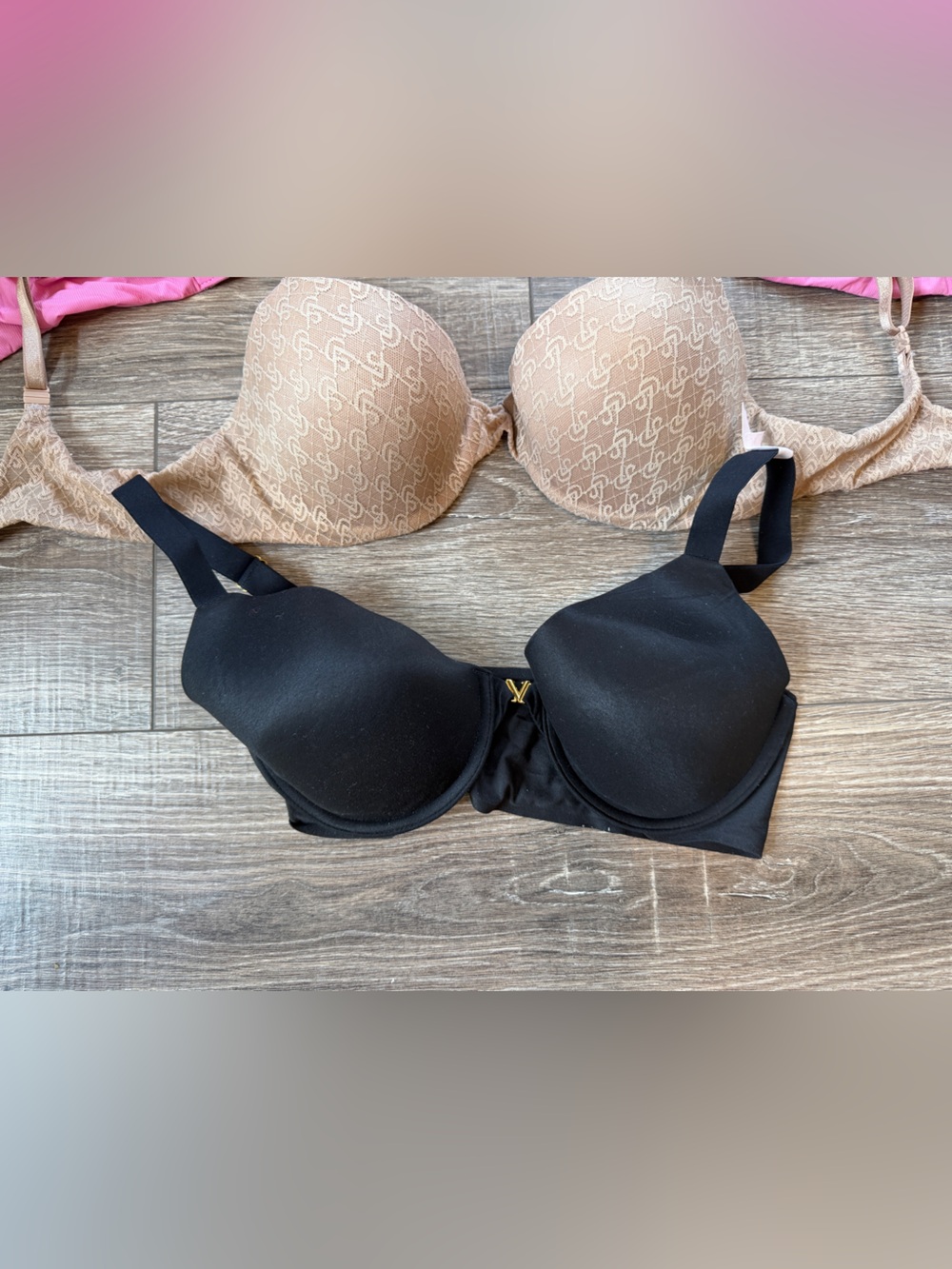 Victoria’s Secret Bra Bundle 34C - Picture 2 of 5